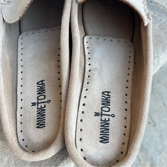 Minnetonka Leila Mule Stone suede open heel slide on shoes Sz 11 - Picture 5 of 8